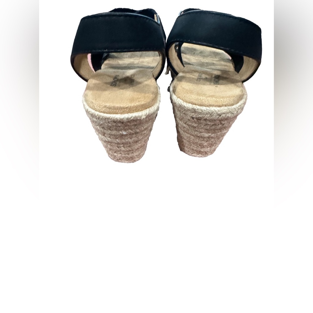 Sonoma Black and Tan Woven Wedge Sandals - Picture 6 of 10
